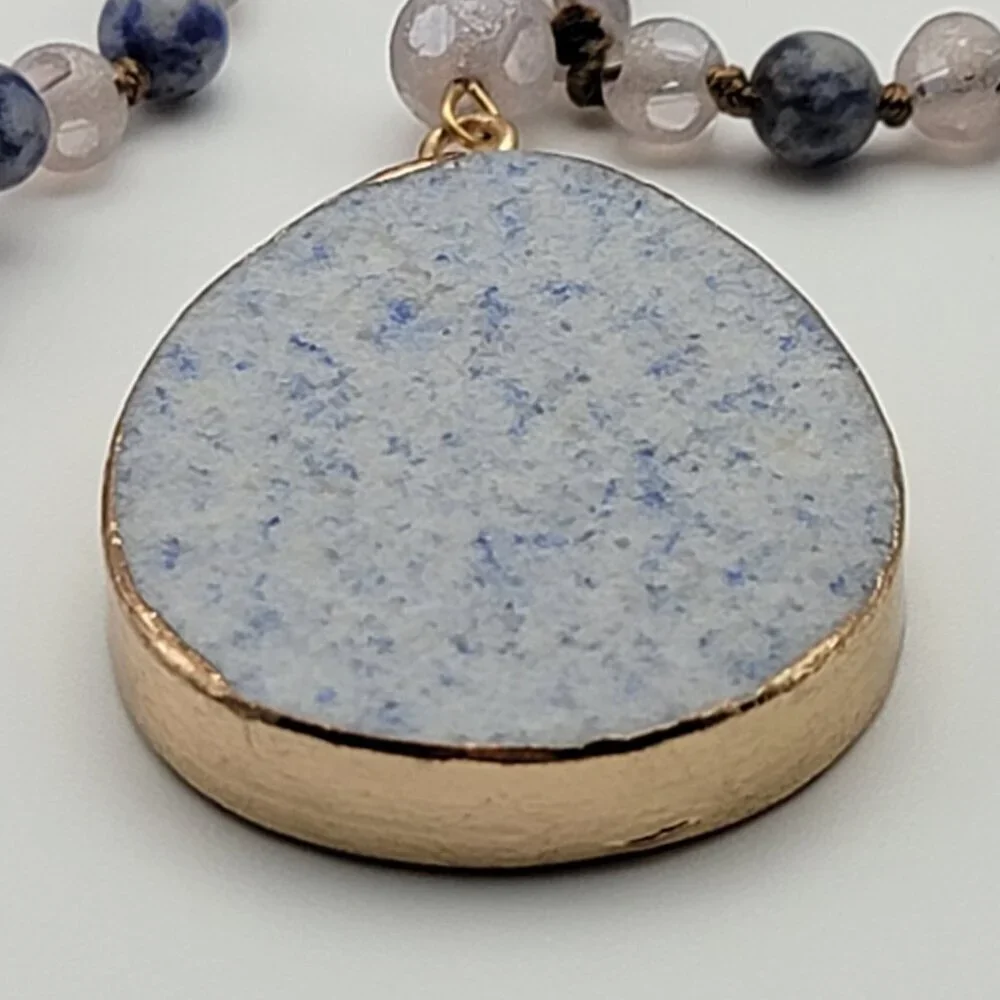 Blue Aventurine Teardrop Pendant Quartz Beaded Necklace 36 Inch Gold-Tone